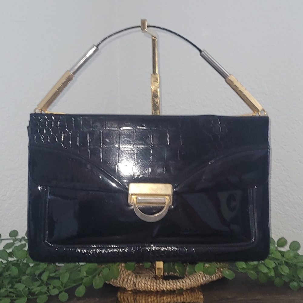 3/$20 Black Frame Handbag With Several Compartments Divider & Credit Card